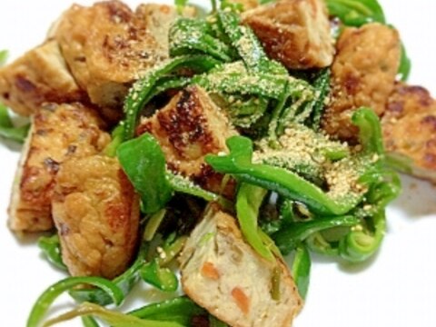 ピーマンとがんもどきの炒め煮 レシピ 作り方 By 我家の 毎日ゴハン 楽天レシピ